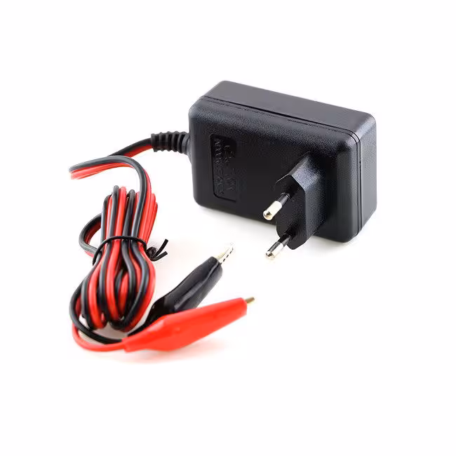 شارژر اتوماتیک باتری لید اسید 12 ولت GHK