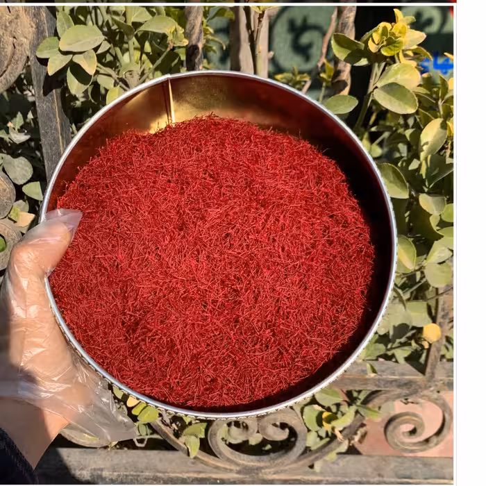زعفران سرگل قائنات 1 کیلویی آقای زعفران تضمین کیفیت 