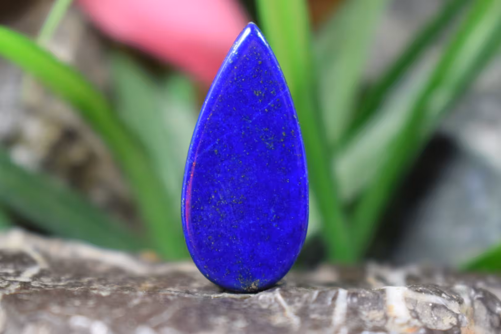 لاجورد اصل افغانستان