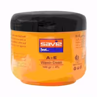 خرید کرم نرم کننده و مرطوب کننده دست و صورت ویتامینه ساویز -