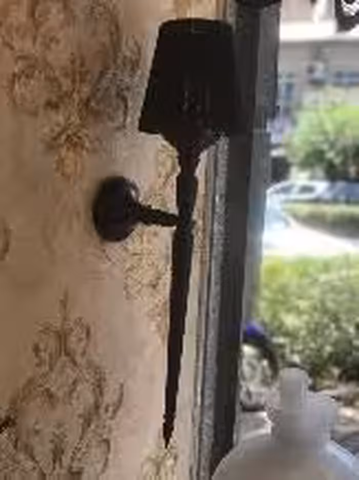 چراغ دیواری مدل مشعل