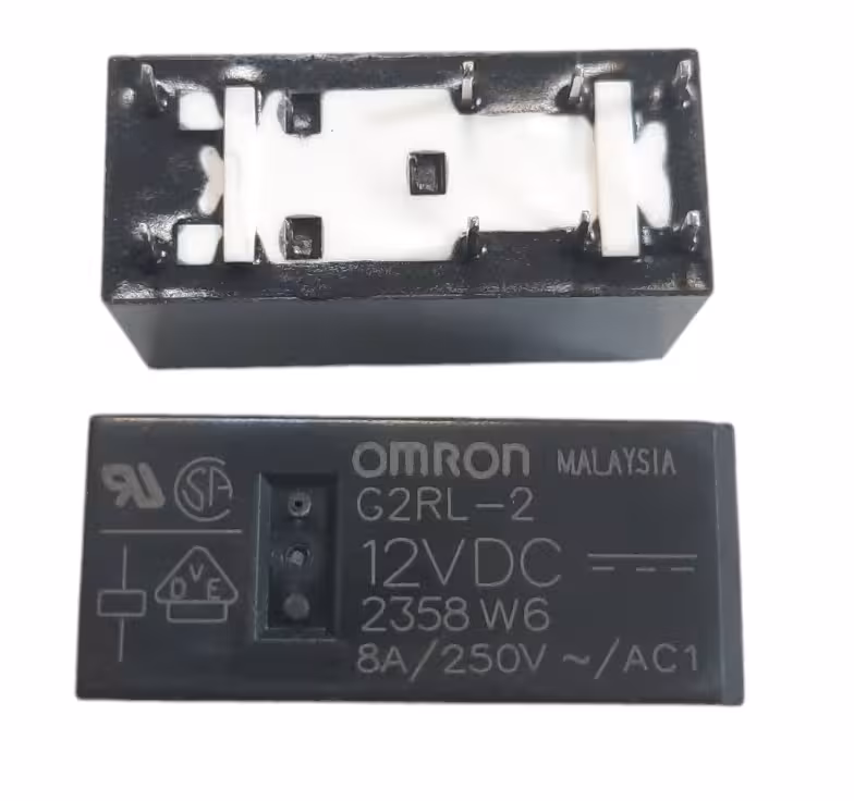 رله 12 ولت کتابی 8 پایه 8 آمپر امرون مدل G2RL2