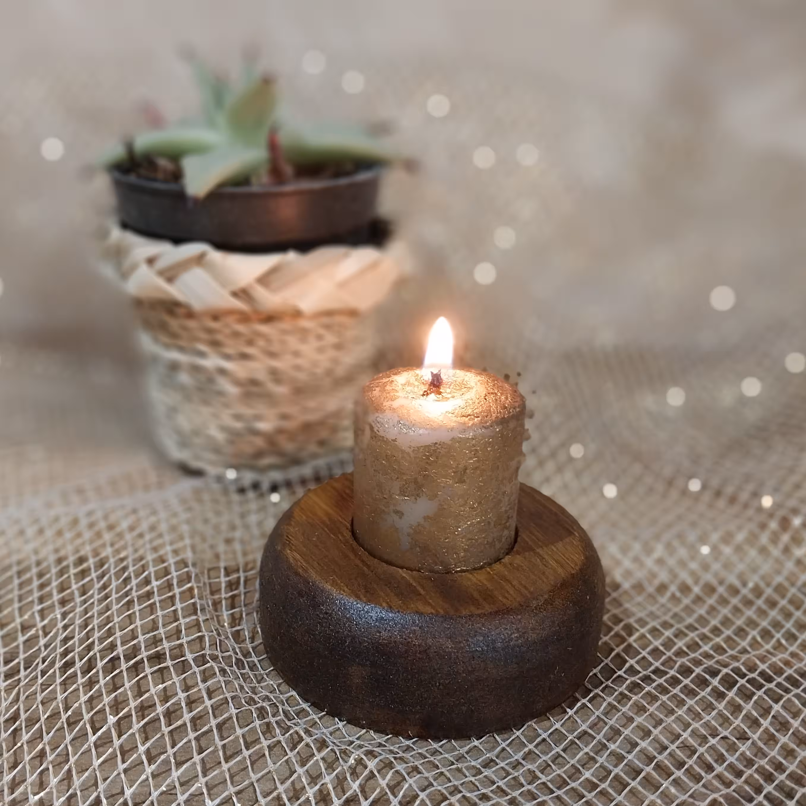 جاشمعی چوبی کوچک و جمع و جور