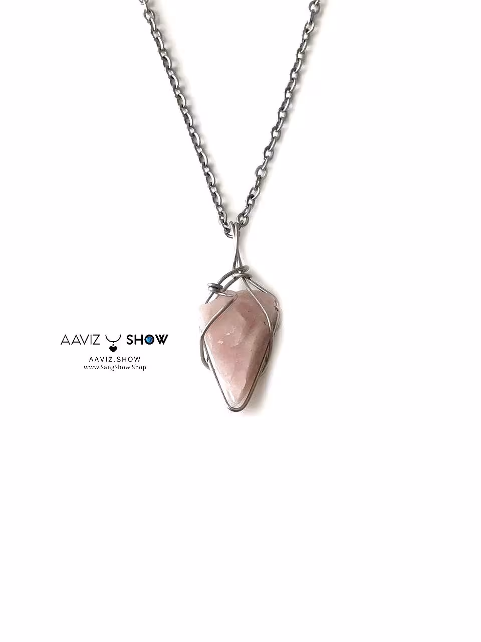 گردنبند سنگ رز کوارتز راف و معدنی نمونه با اصالت A1270