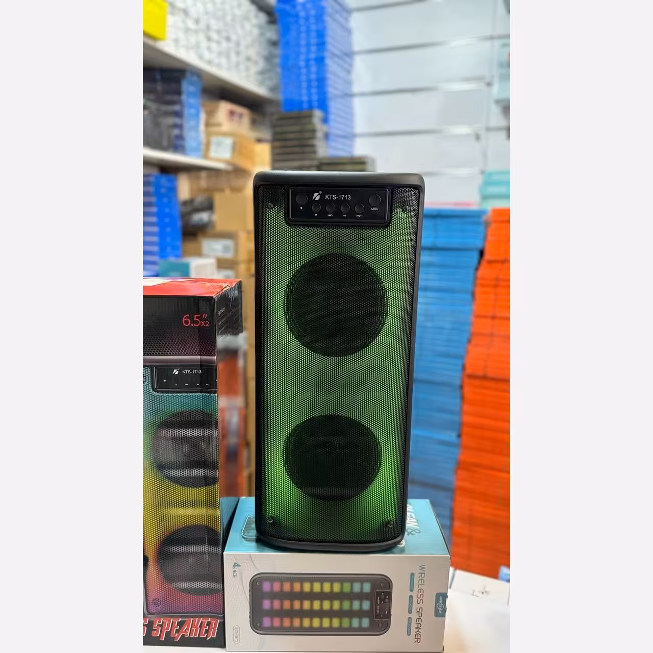 اسپیکر بلوتوثی قابل حمل باتری بزرگ درجه یک رقصنوردار میکروفون دارگارانتی فعال ارسال رایگان اسپیکر شارژی اسپیکرهمراه