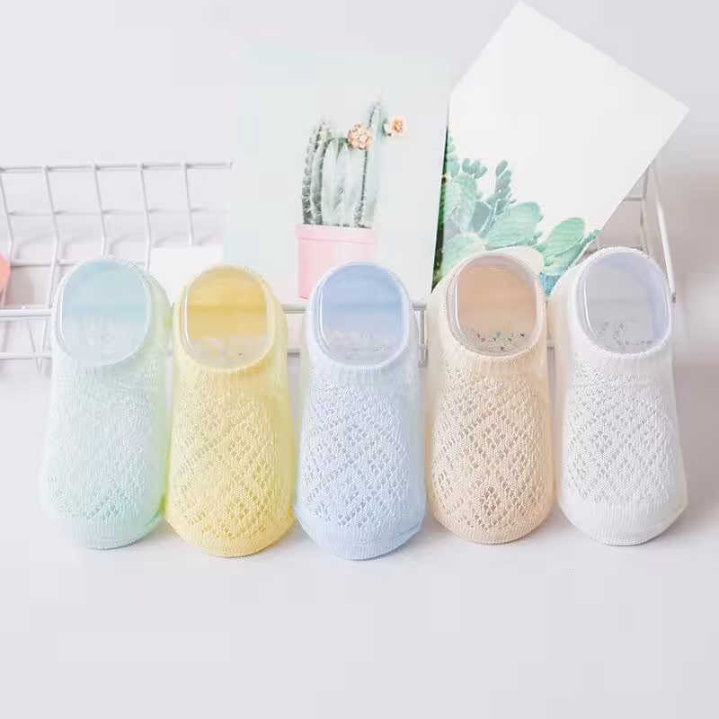 جوراب بچه گانه گیپور