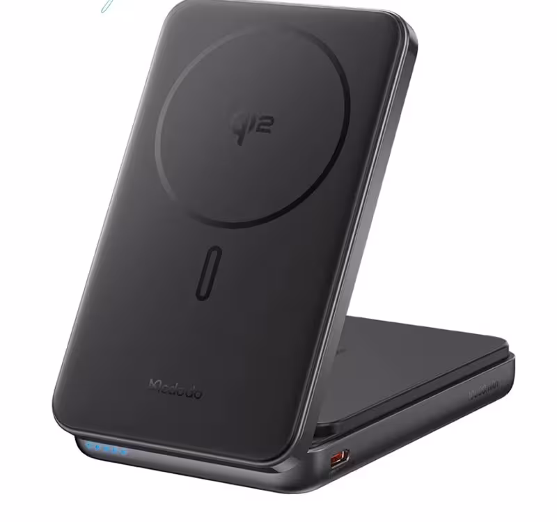 استند و پاوربانک وایرلس 20 وات 10000 هزار مک دودو مدل MCDODO MC-631 2 in 1 Qi2 Magnetic Power Bank With Phone Stand