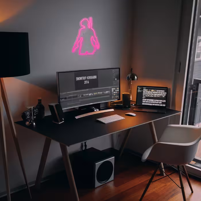 چراغ دیواری نئون دیزاین طرح Pubg-GL_PN