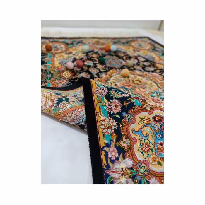 فرش دستبافت یک ونیم متری مدل ابریشم سالاری کد A20