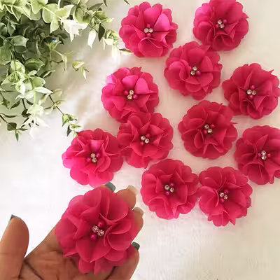 گل رز تزئینی مدل نگین دار کد 507 بسته 12 عددی