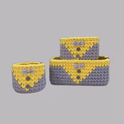 سبد قلاب بافی تریکو طرح نوزادی کد 01 مجموعه 3 عددی