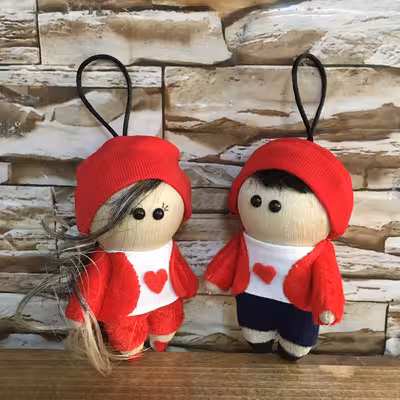 آویز عروسکی مدل دختر و پسر روسى كد ghlb1 مجموعه 2 عددى