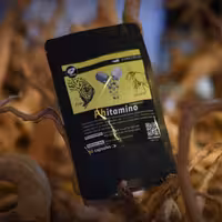 مکمل تقویتی ویتامین آکواریوم مدل Phitamino یک منبع عالی از ویتامین ث  ویتامین گروه ب و سایر مواد مغذی مهم