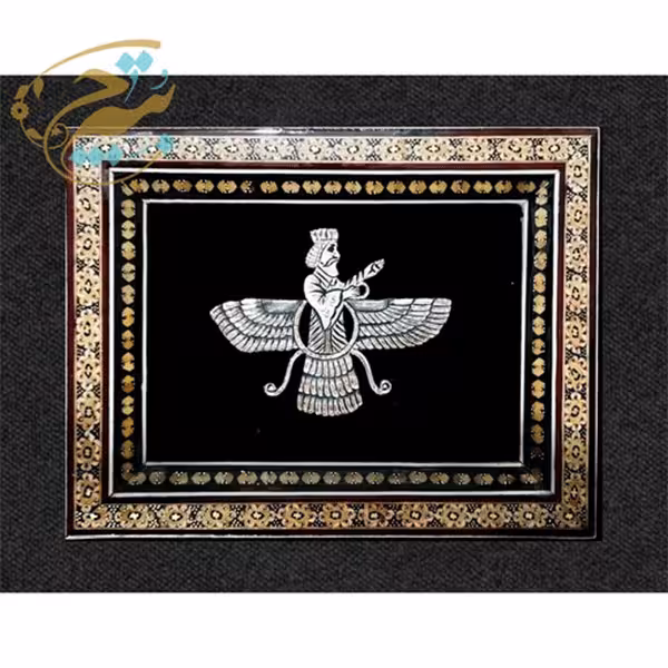 تابلو قلمزنی رومیزی فروهر با قاب خاتم کاری 15در20