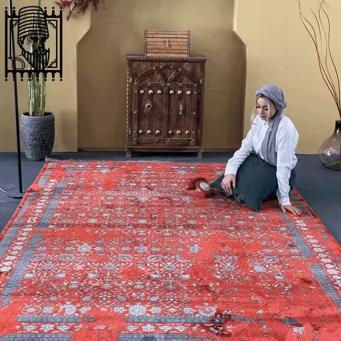 فرش مدرن آروین کد 73130 ذغالی لاکی