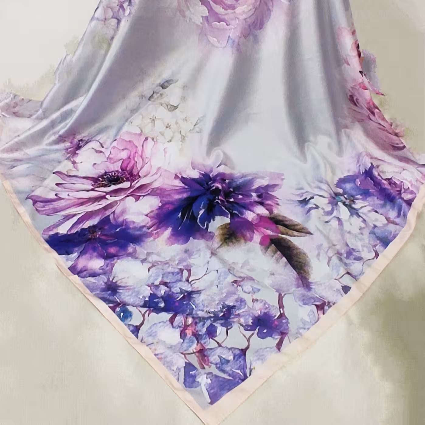 روسری ساتن مامی