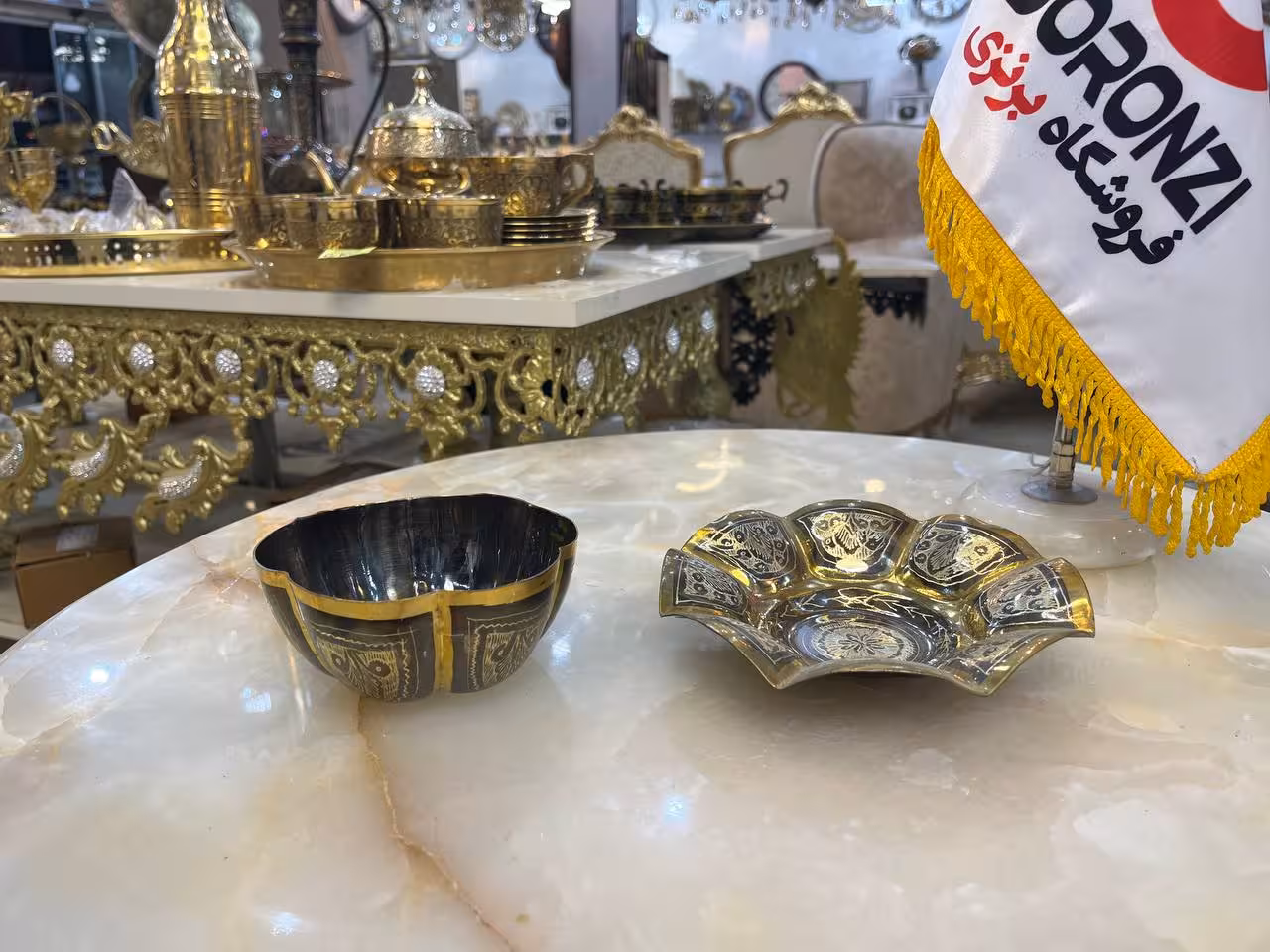 کاسه بشقاب برنز سیاه قلم