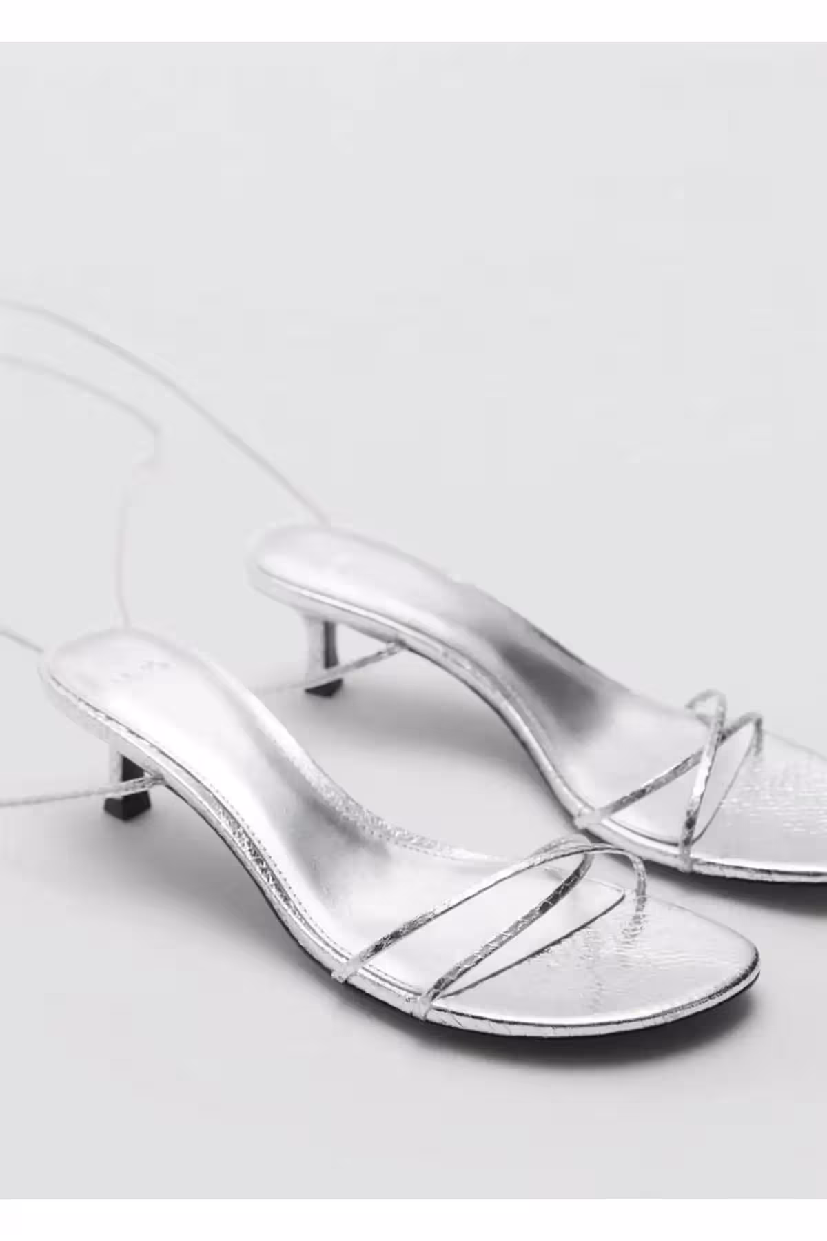 کفش صندل زنانه سندل پاشنه‌بلند با بند برند MANGO – 7428