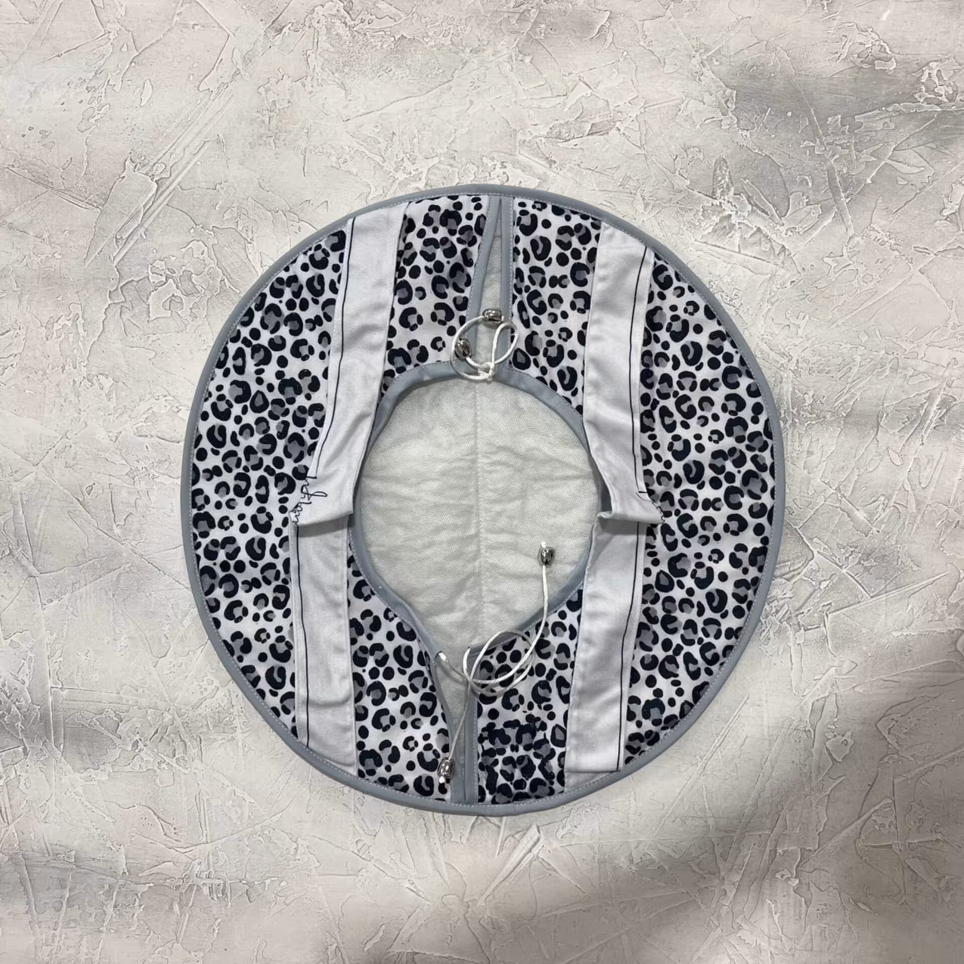 کاور قابلمه مخمل سایز 45 لیزا - طرح 124