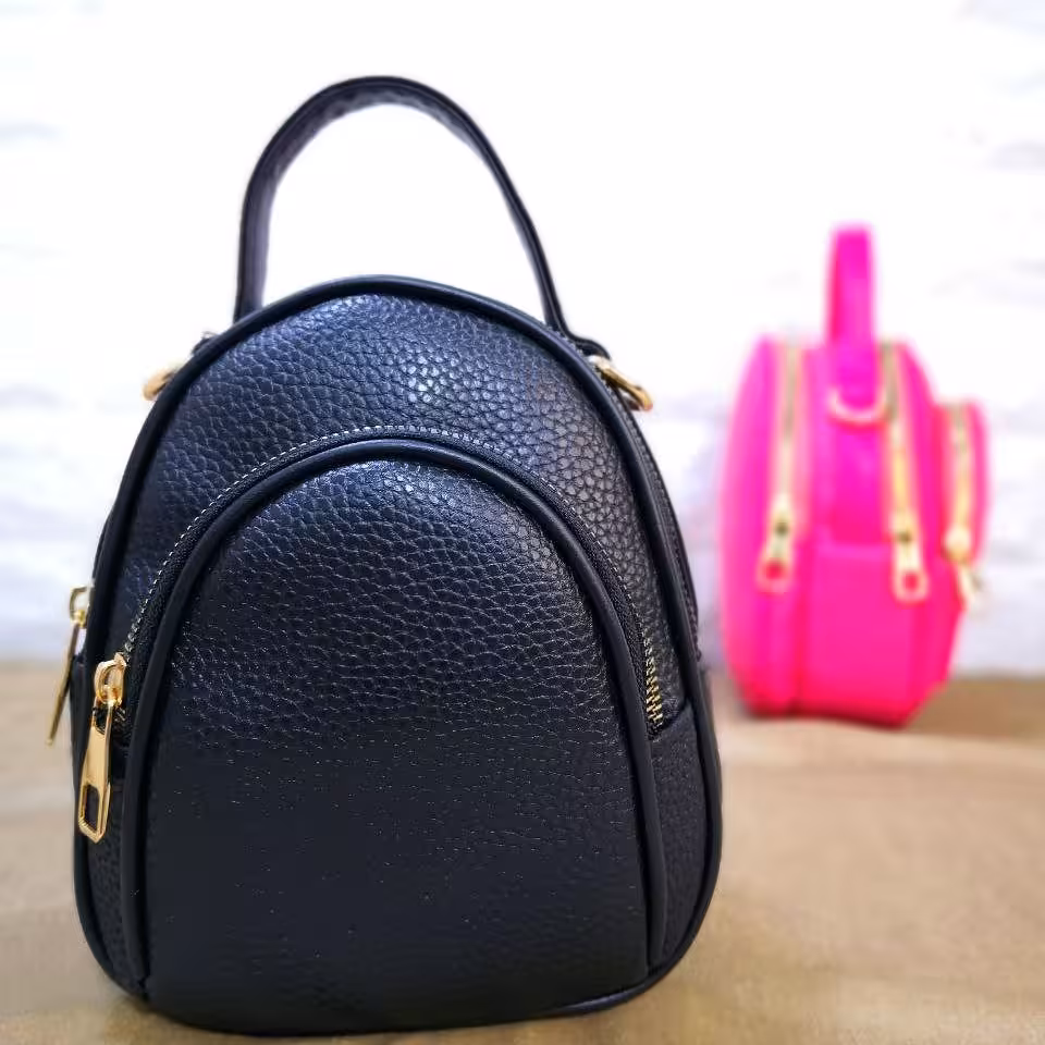 کیف اسپرت و دوشی مدل بیضی