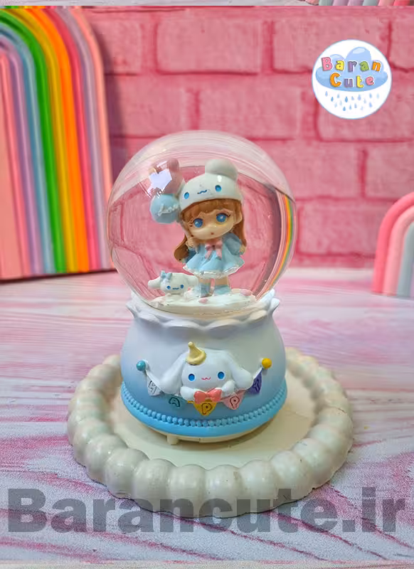 گوی موزیکال برفی چراغ دار (سایز متوسط) طرح دختر وسینامورول آبی