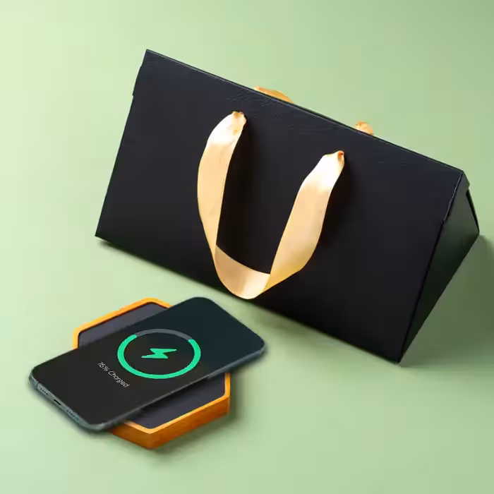 شارژر وایرلس چوبی تبلیغاتی