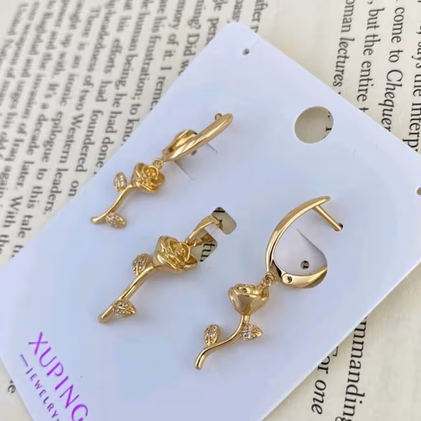 نیم ست گل رز  ژوپینگ با  نگین های ظریف بدون ایجاد حساسیت 