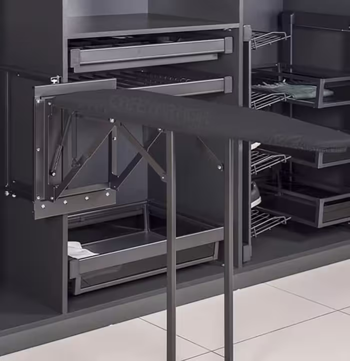 میز اتو ریلی ایستاده کمدی داسی مدل J020