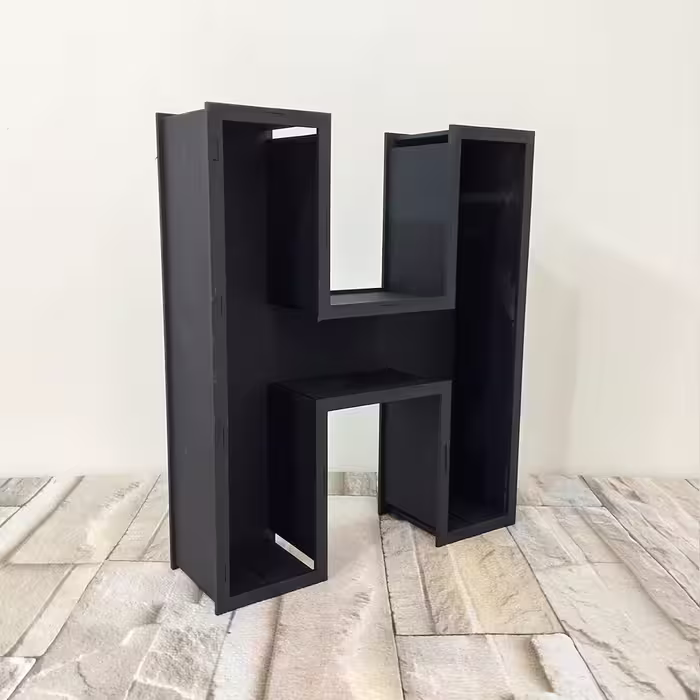 باکس گل مدل حرف H