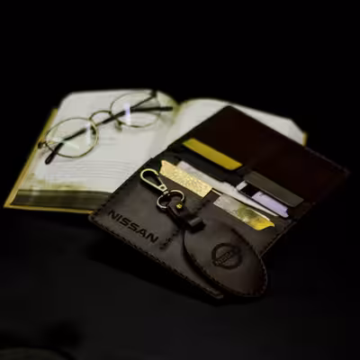 ست هدیه چرمینه اسپرت طرح نیسان کد 43027-B