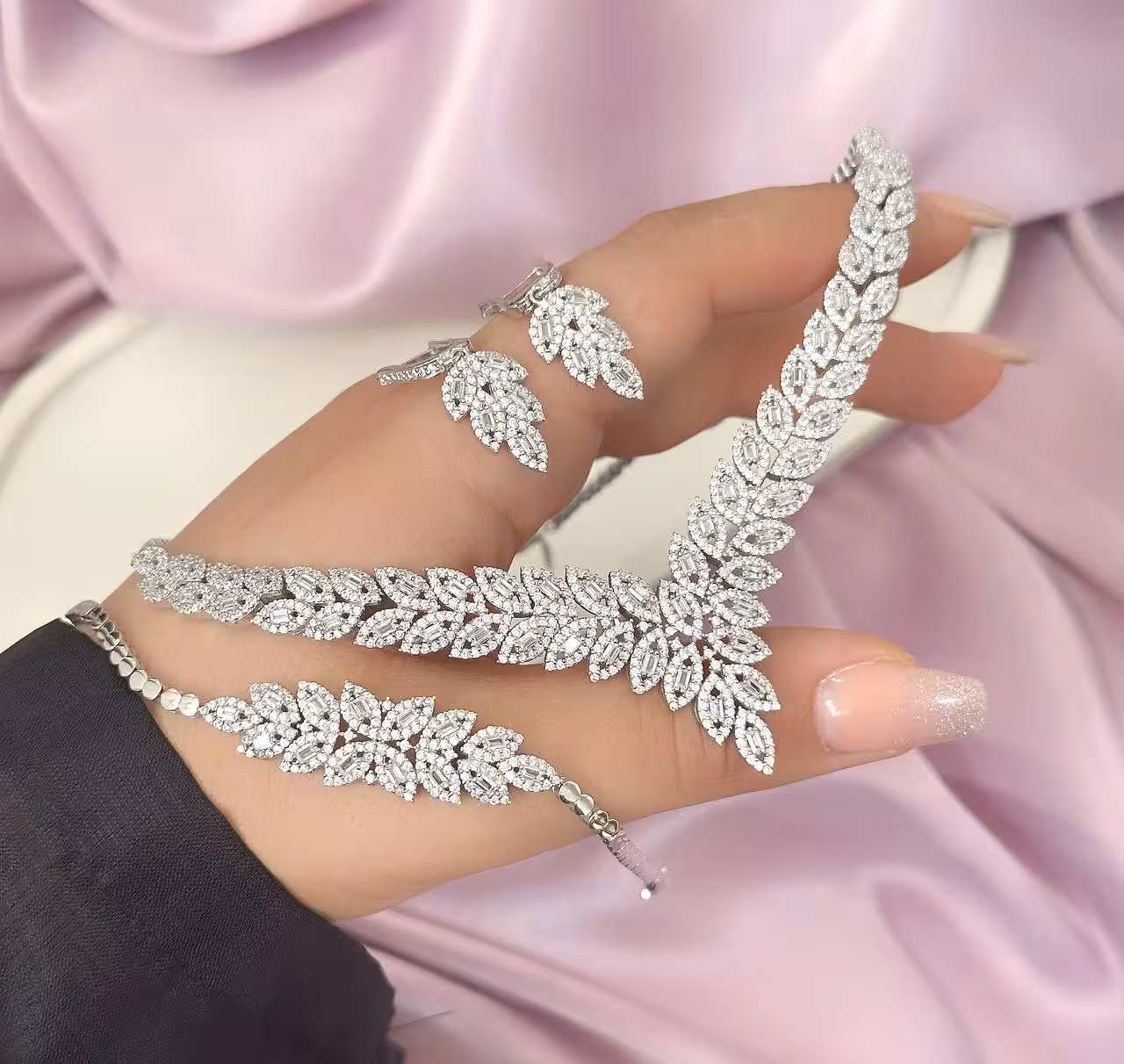 سرویس مجلل نقره جواهری زنانه کد 60566