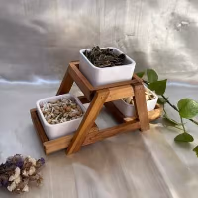 استند 2 طبقه مثلثی چوب راش