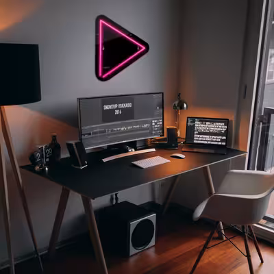 چراغ دیواری نئون دیزاین مدل Play-BL_PN