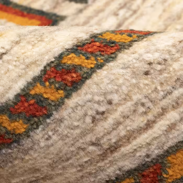 گبه دستباف سه و نیم متری سی پرشیا کد 706069