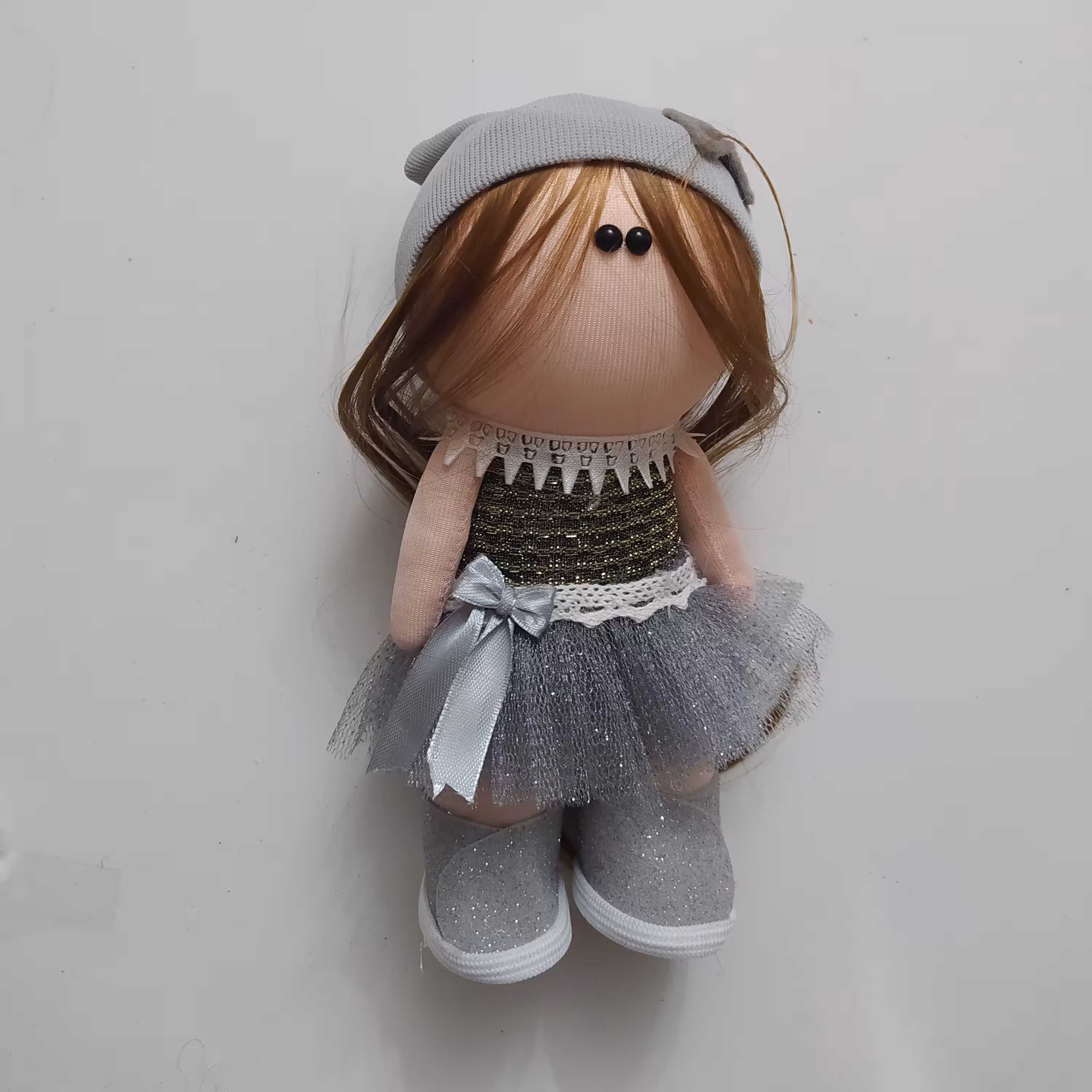 عروسک روسی توری دخترانه با وزن 80 گرم و طول 20 سانتی متر