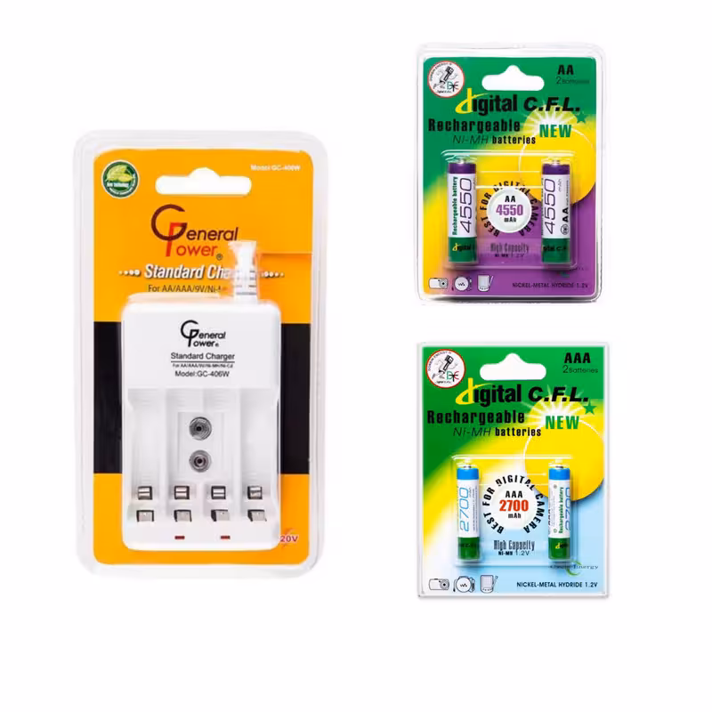 شارژر باتری جی‌پی مدل GC406W به همراه باتری قلمی 4550mAh و نیم‌قلمی قابل شارژ 2700mAh