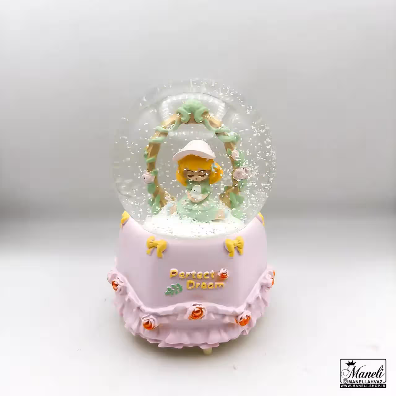 گوی موزیکال دخترانه برفی | پمپی و چرخان 140304107