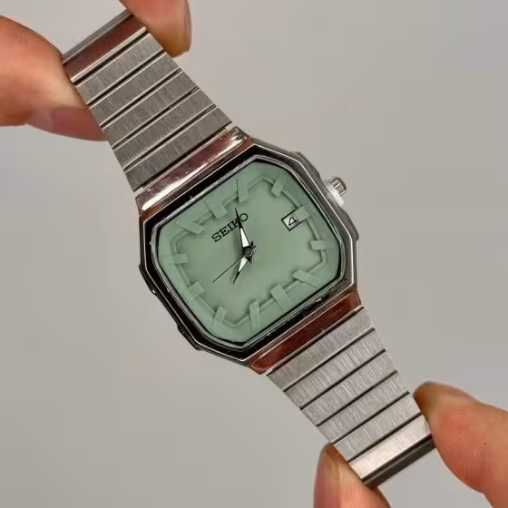 ساعت مچی اسپرت مردانه و زنانه کلاسیک سیکو SIEKO بند کرکره ای نقره ایی شیک و جدید - رنگبندی متنوع کد9670