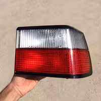 چراغ عقب راست گلگیر زانتیا استوک