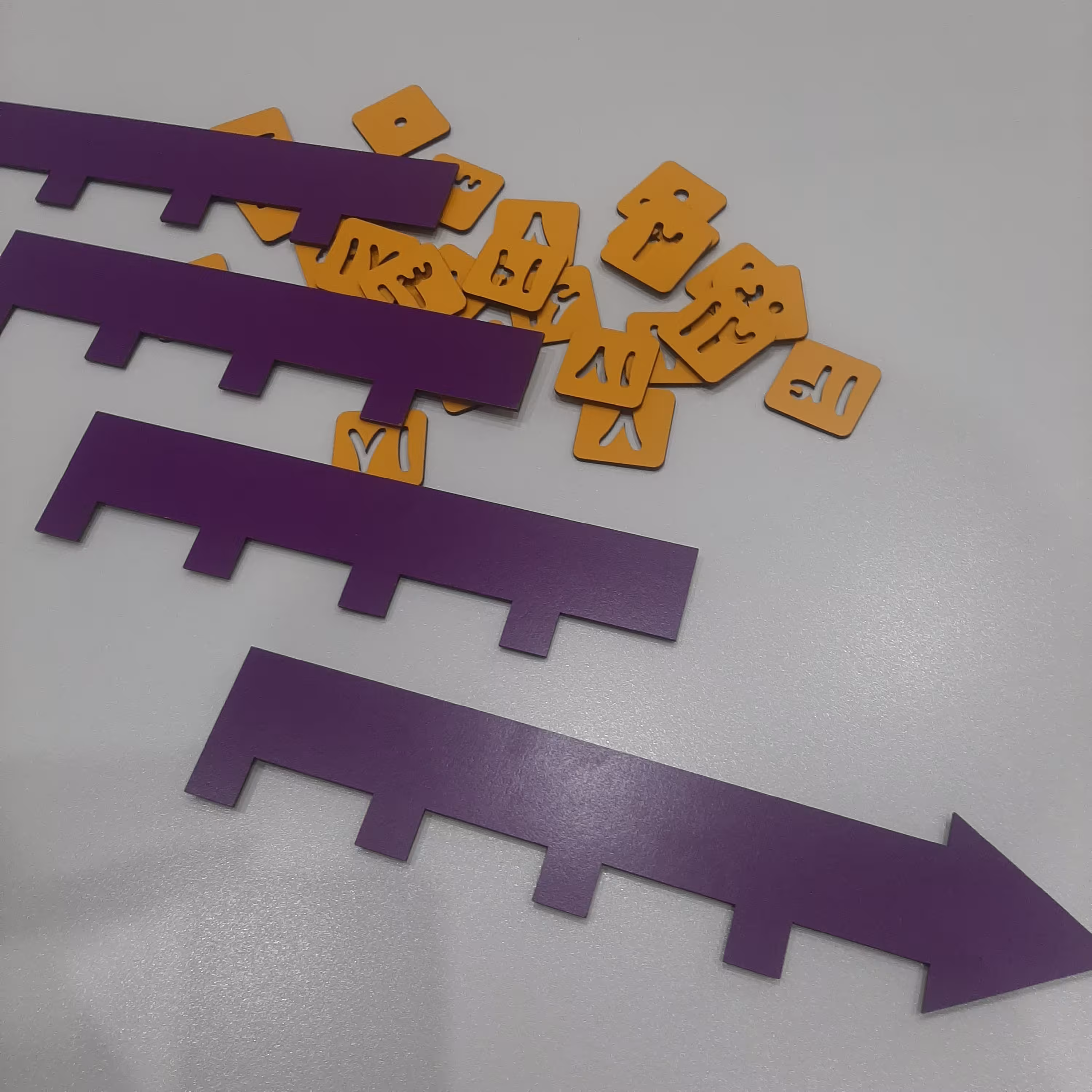 محور آموزشی چوبی (کمک آموزشی محور)