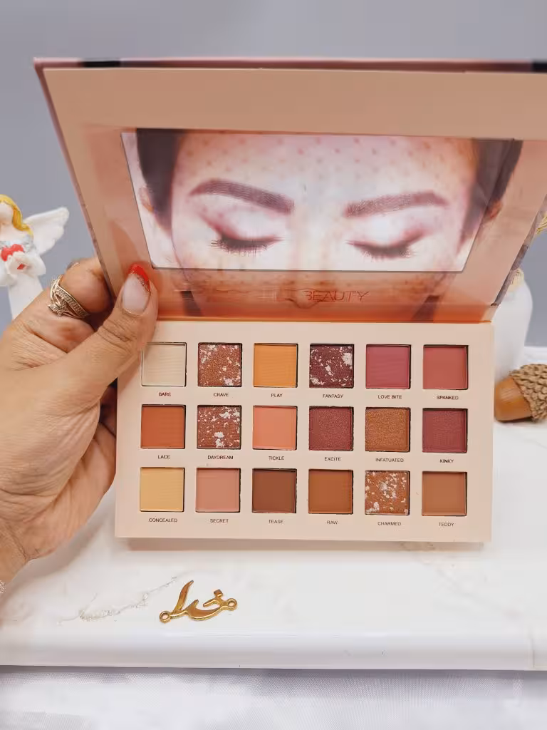پالت سایه نود NUDE هدی بیوتی Huda beauty کد 700584