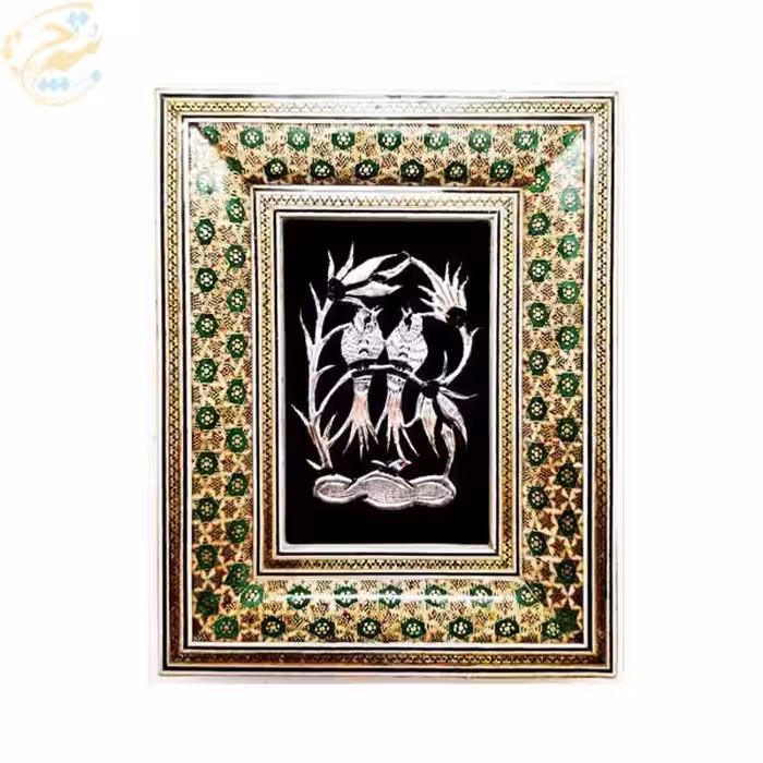 تابلو قلمزنی رومیزی همراه با قاب دوگل سبز مدل 2