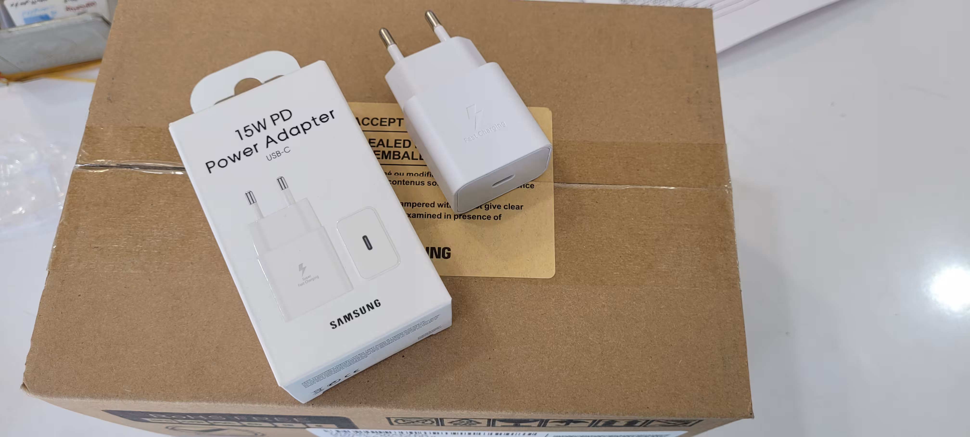 شارژر دیواری SAMSUNG 15W EP-T1510 (فست و PD) – سفید (حداقل 20 عدد)