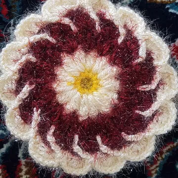 اسکاچ گل دورچرخشی