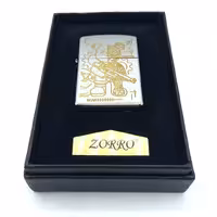 فندک بنزینی زورو نقره ای طرح خرس کد d1312