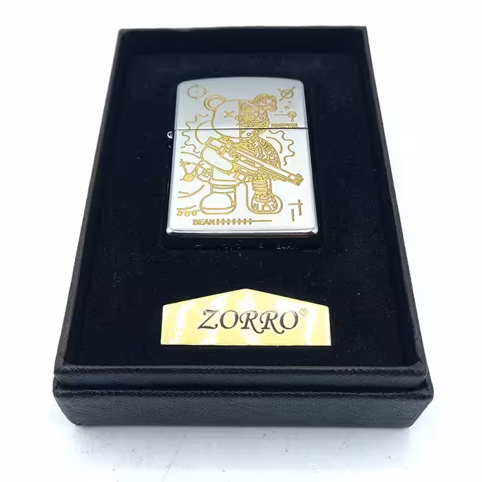 فندک بنزینی زورو نقره ای طرح خرس کد d1312