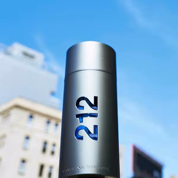 عطر کارولینا هررا 212 مردانه   B0021