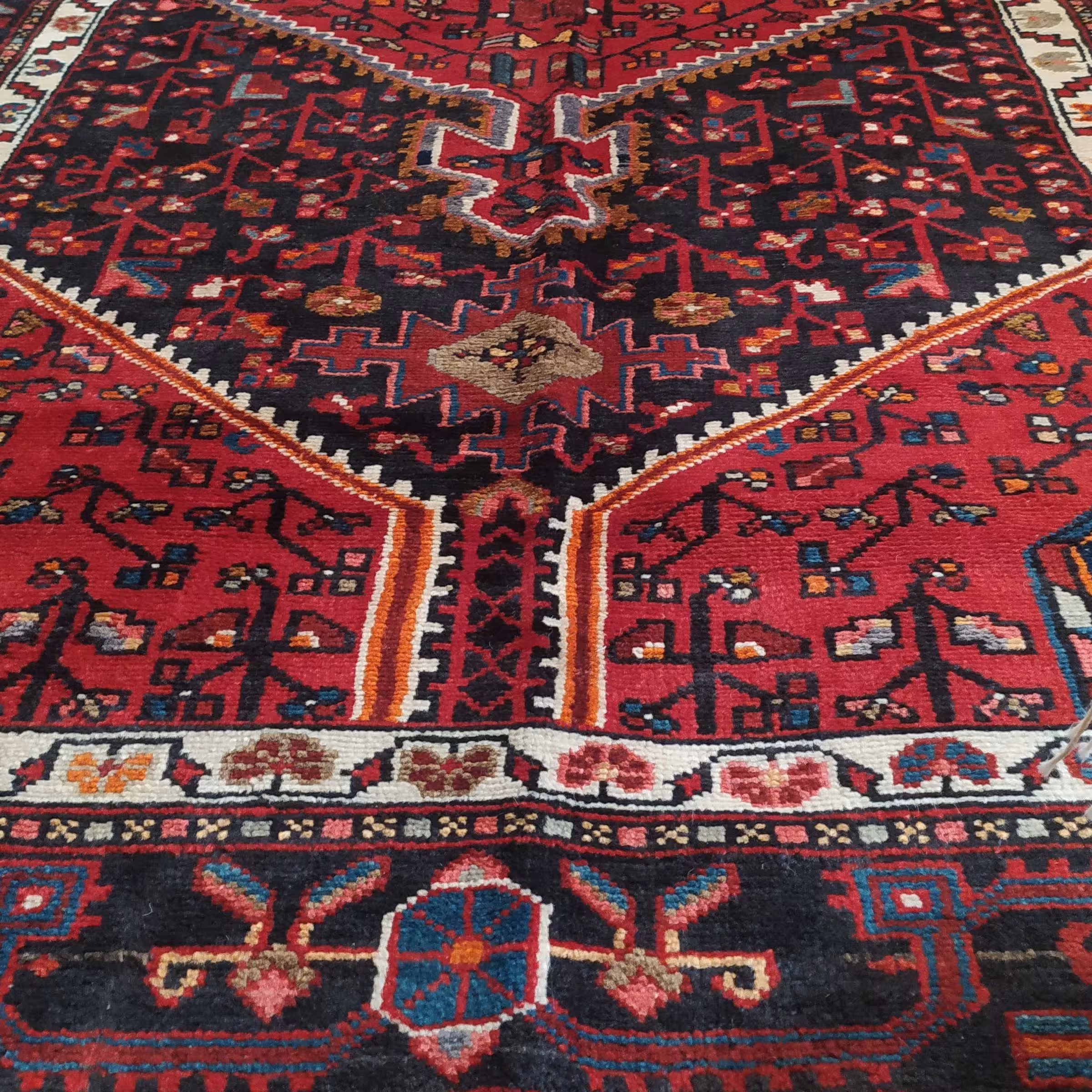 فرش دستبافت تویسرکان 4متری 