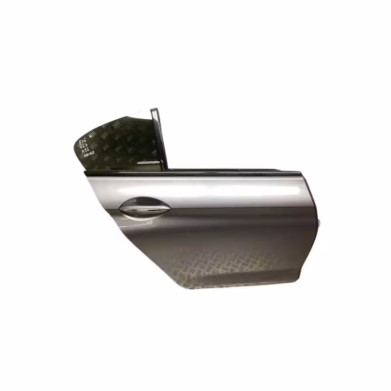 درب عقب راست سمت شاگرد بی ام و 630 اتاق E63