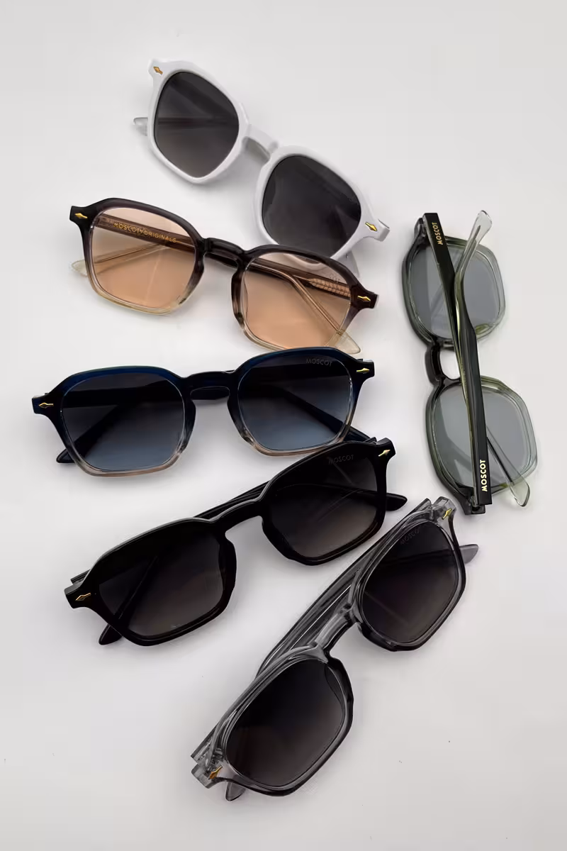 عینک موسکات 1204